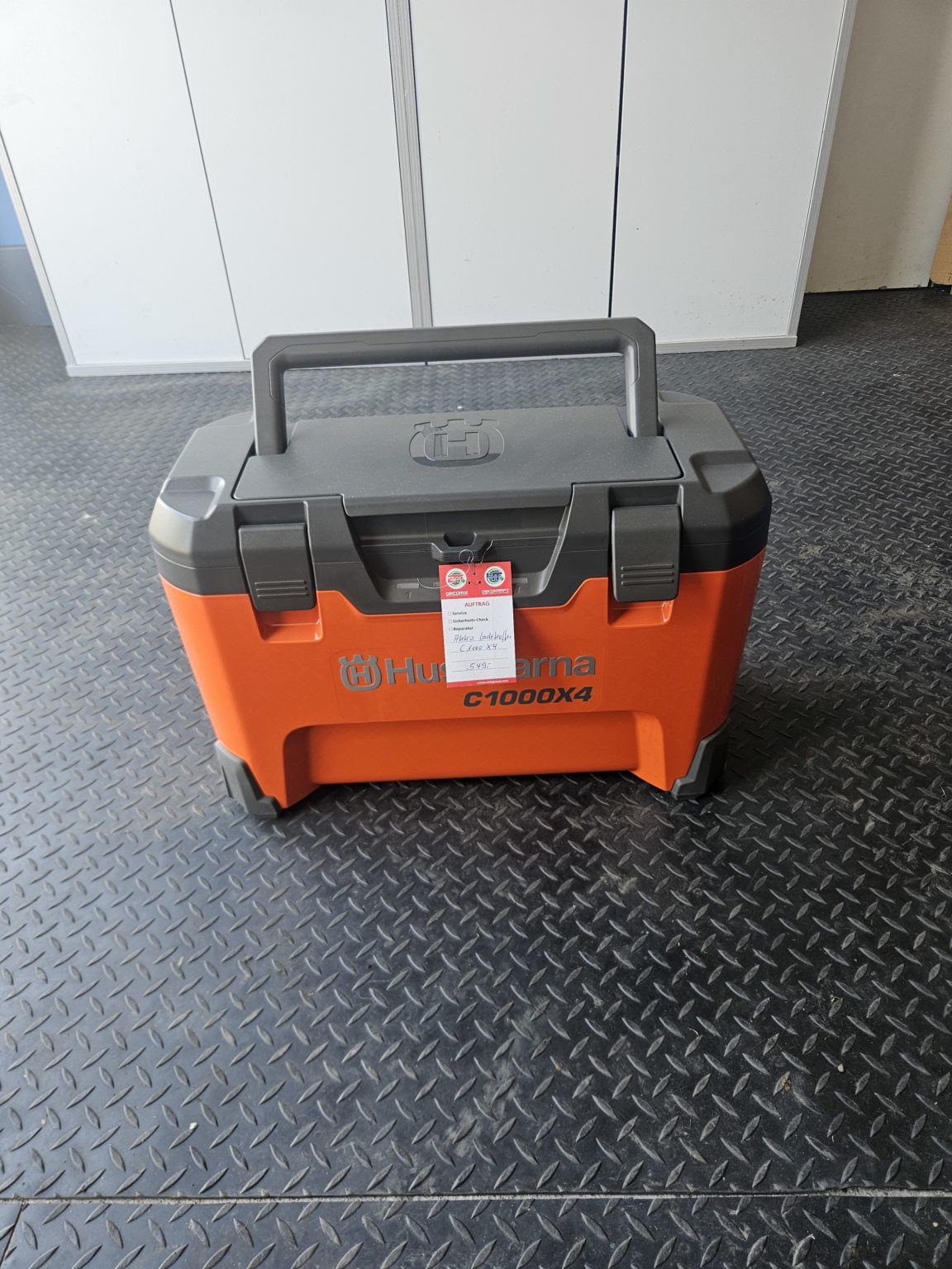 Husqvarna Akku Ladekoffer